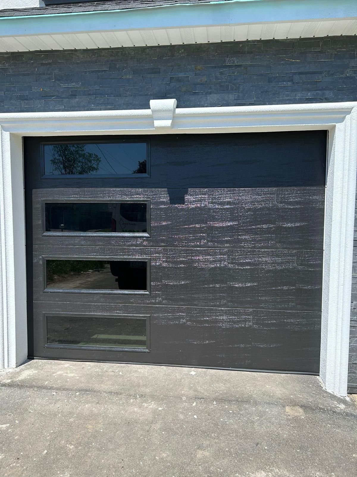 Professional New Garage Door Installations Services in Mahwah - Expert Garage Door Solutions New Garage Door Installations in Mahwah